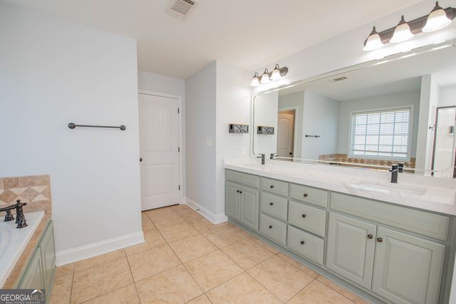 202 Northumberland Way, Warner Robins, GA 31088