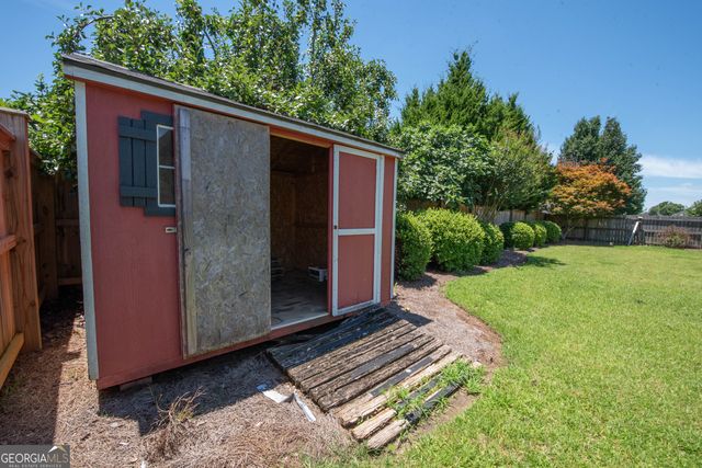 202 Northumberland Way, Warner Robins, GA 31088