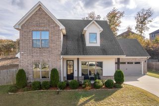 18715 Lochridge Drive, Little Rock, AR 72210