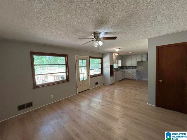 608 GURLEY CR, Birmingham, AL 35215