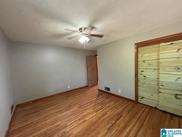 608 GURLEY CR, Birmingham, AL 35215