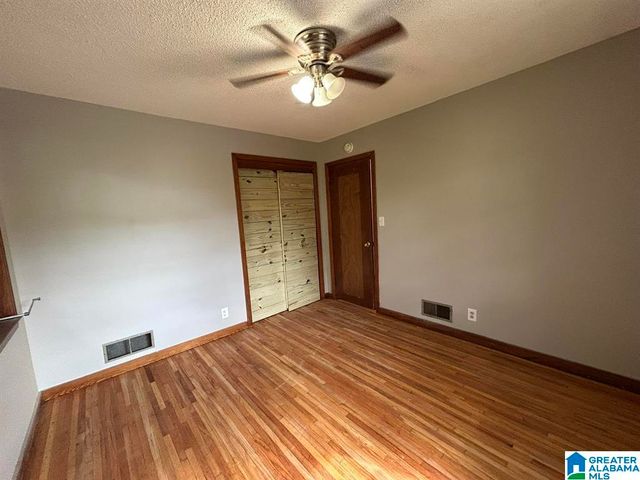 608 GURLEY CR, Birmingham, AL 35215