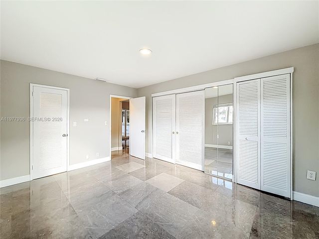 2770 NE 8th Ct, Pompano Beach, FL 33062