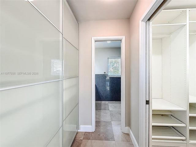 2770 NE 8th Ct, Pompano Beach, FL 33062