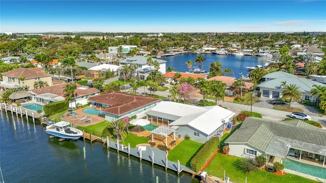 2770 NE 8th Ct, Pompano Beach, FL 33062