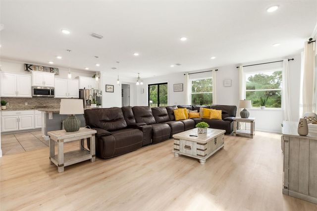 5419 SW 215 TERRACE, Newberry, FL 32669