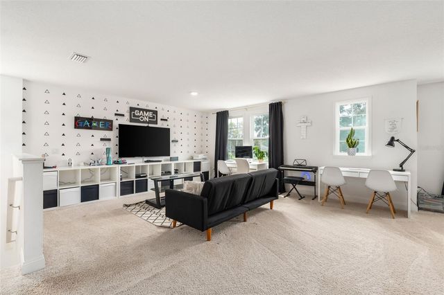 5419 SW 215 TERRACE, Newberry, FL 32669