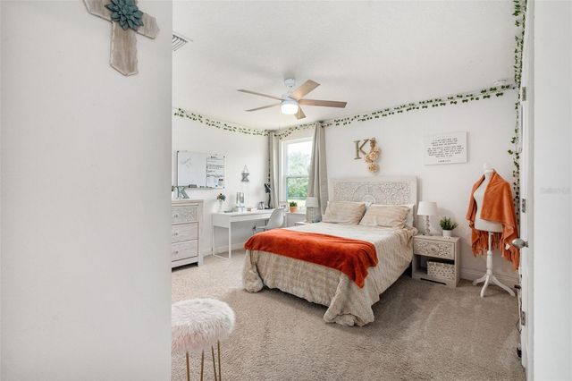 5419 SW 215 TERRACE, Newberry, FL 32669