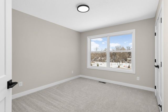 2164 Eustis, Roseville, MN 55113