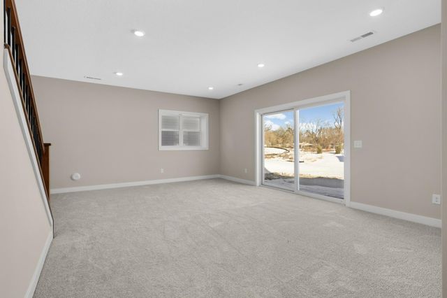 2164 Eustis, Roseville, MN 55113