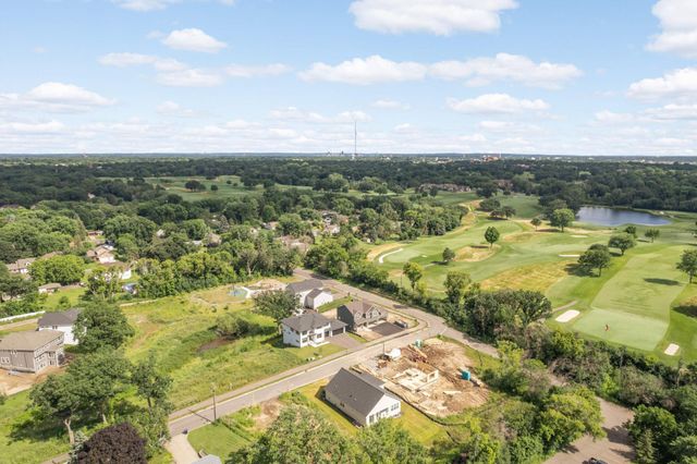 2164 Eustis, Roseville, MN 55113