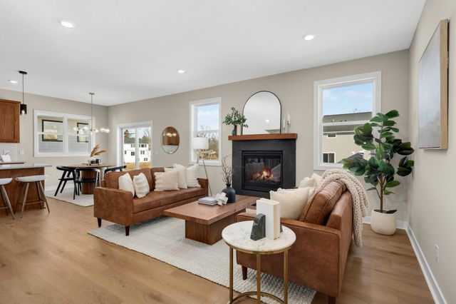 2164 Eustis, Roseville, MN 55113