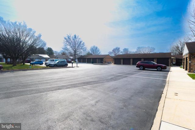 8 ABBEY COURT, Carlisle, PA 17015