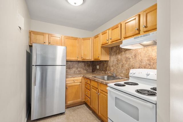 46 Adams St D-4, Boston, MA 02122