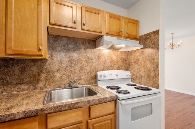 46 Adams St D-4, Boston, MA 02122