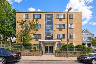 46 Adams St D-4, Boston, MA 02122