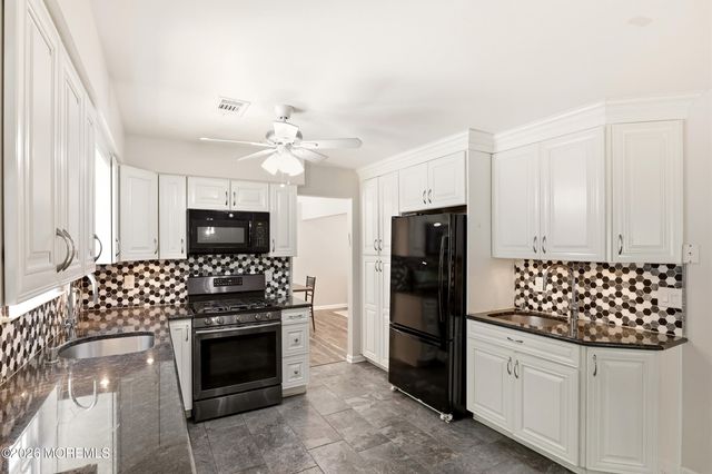 343 Grande River Boulevard, Toms River, NJ 08755