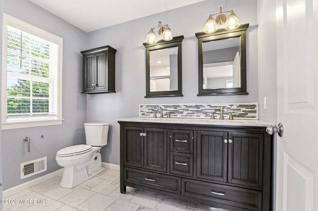 343 Grande River Boulevard, Toms River, NJ 08755