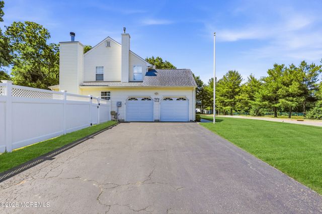 343 Grande River Boulevard, Toms River, NJ 08755