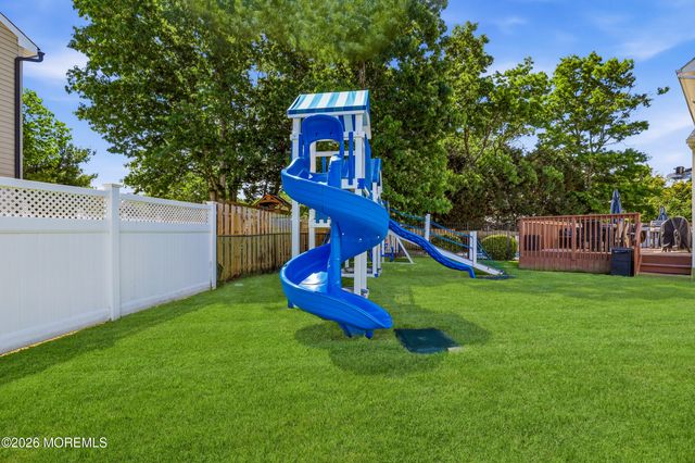 343 Grande River Boulevard, Toms River, NJ 08755