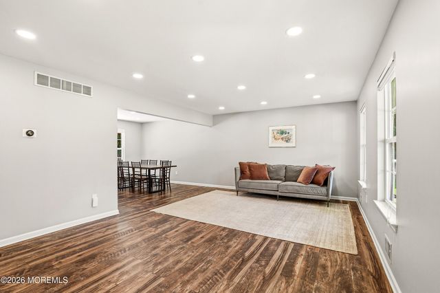 343 Grande River Boulevard, Toms River, NJ 08755