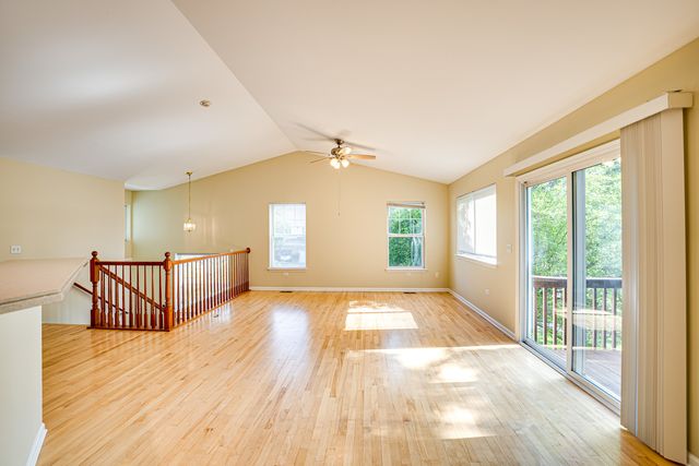 3147 Saganashkee Lane, Naperville, IL 60564