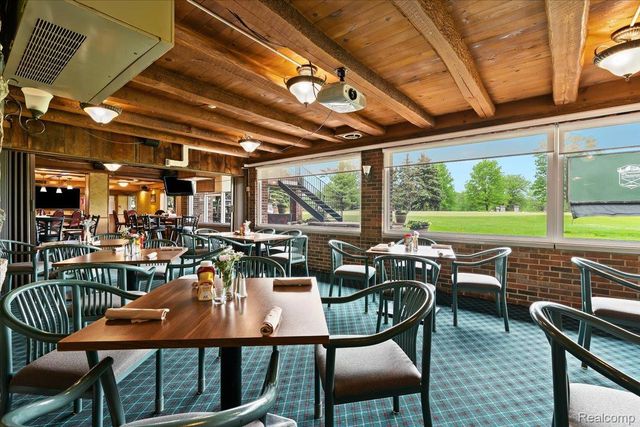 9512 E Lippincott Boulevard, Davison, MI 48423