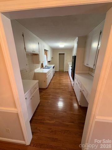 2610 TAYLOR Road, Shelby, NC 28152