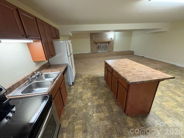 2610 TAYLOR Road, Shelby, NC 28152