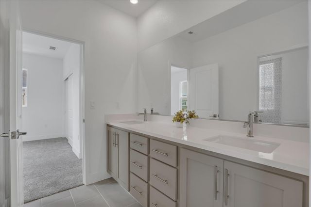 61 W San Diego Dr, Mountain House, CA 95391