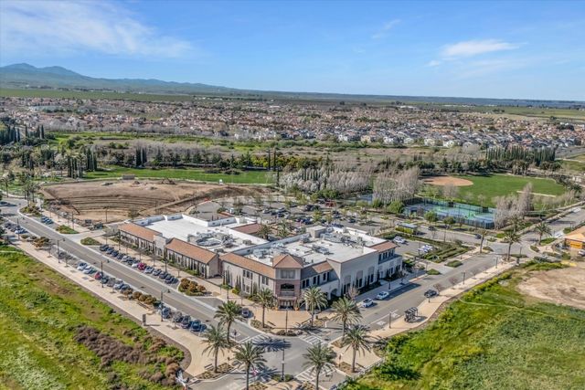 61 W San Diego Dr, Mountain House, CA 95391