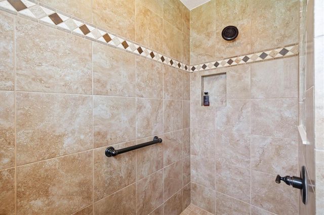 5996 DELPHINA LOOP, The Villages, FL 32163