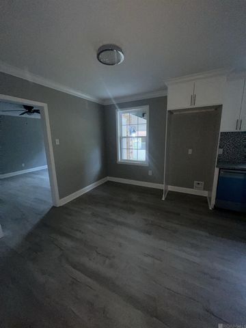 5520 Linden St, Baton Rouge, LA 70805