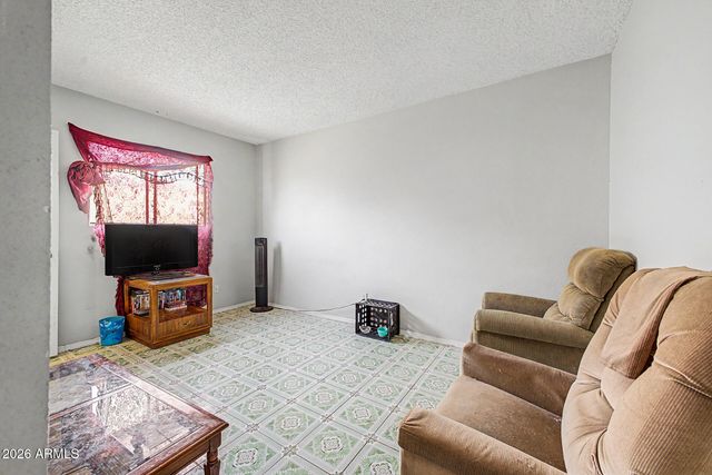 830 S DOBSON Road 11, Mesa, AZ 85202
