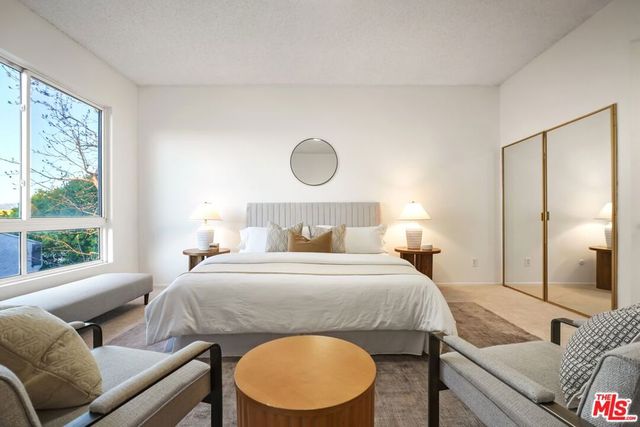 5333 Zelzah Avenue 338, Encino, CA 91316