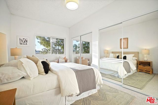 5333 Zelzah Avenue 338, Encino, CA 91316