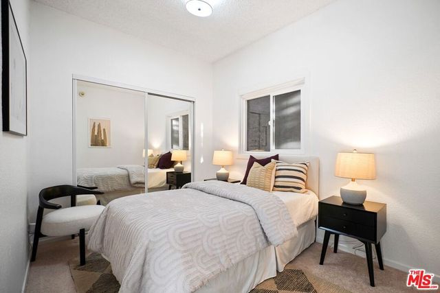 5333 Zelzah Avenue 338, Encino, CA 91316