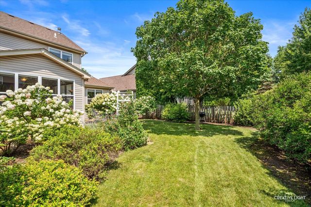 275 Hampton Road, Sugar Grove, IL 60554