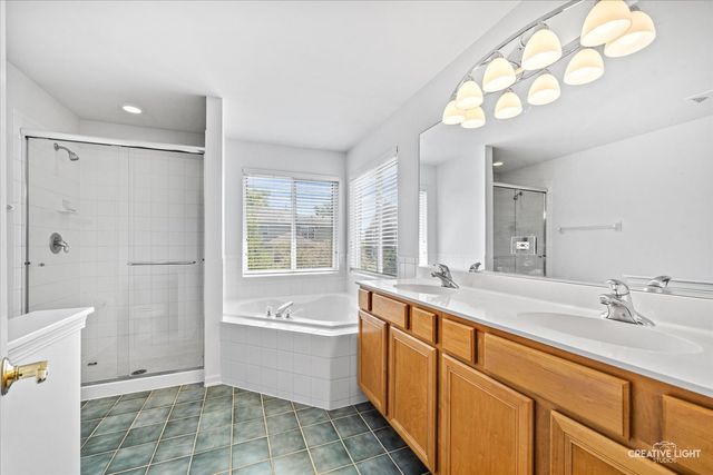 275 Hampton Road, Sugar Grove, IL 60554