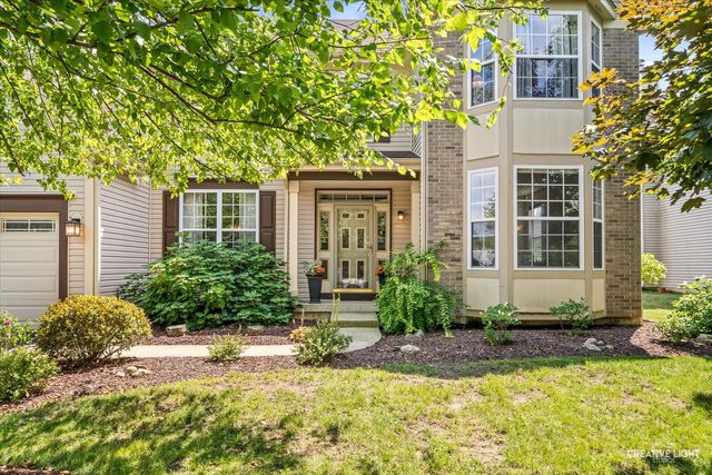 275 Hampton Road, Sugar Grove, IL 60554