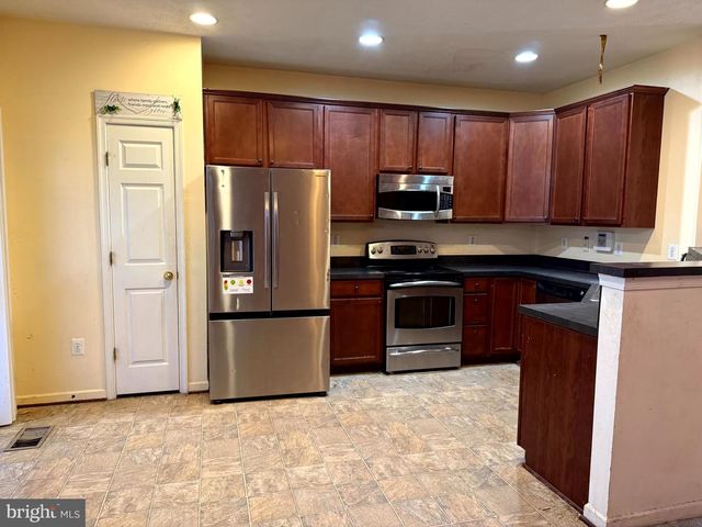 601 MCCONNELL CT, Middle River, MD 21220