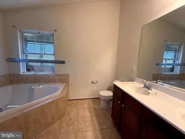 601 MCCONNELL CT, Middle River, MD 21220