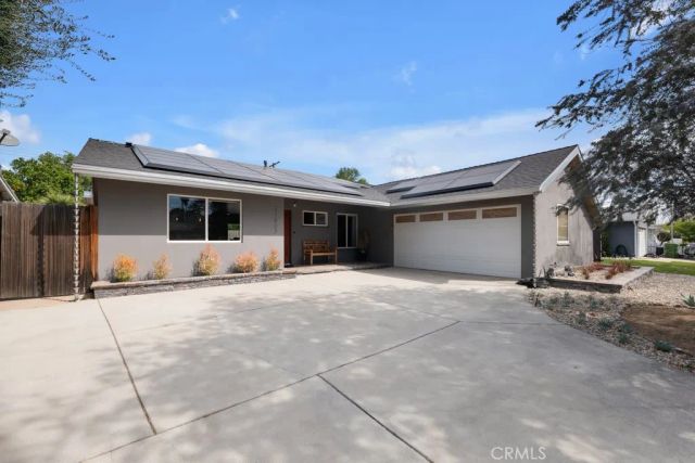 23807 Hartland Street, West Hills, CA 91307