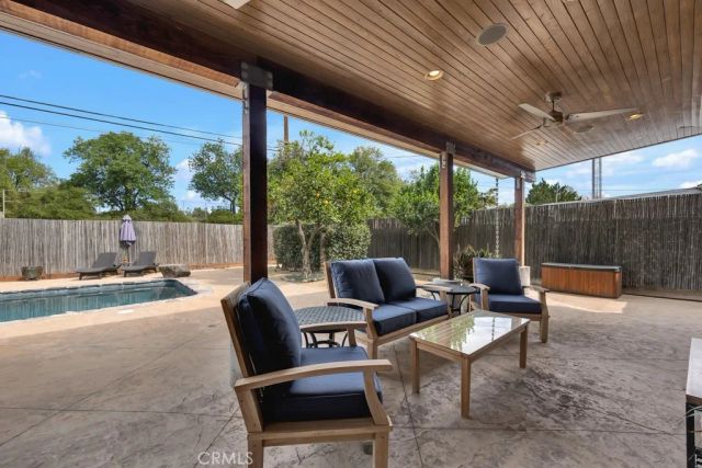 23807 Hartland Street, West Hills, CA 91307