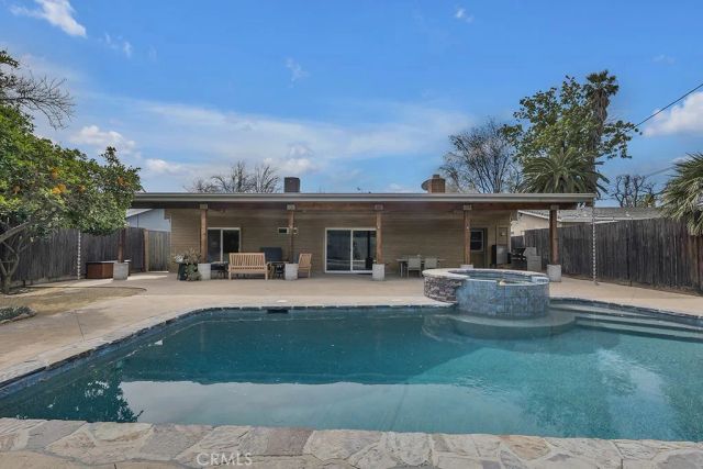 23807 Hartland Street, West Hills, CA 91307