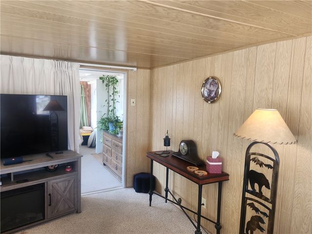 20 W Grand Wash Drive, Meadview, AZ 86444