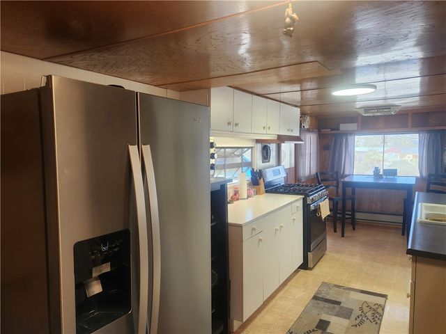 20 W Grand Wash Drive, Meadview, AZ 86444