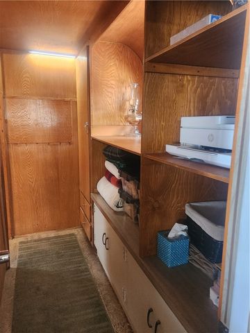 20 W Grand Wash Drive, Meadview, AZ 86444