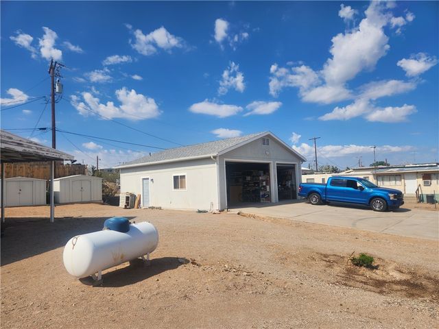 20 W Grand Wash Drive, Meadview, AZ 86444