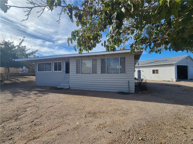 20 W Grand Wash Drive, Meadview, AZ 86444